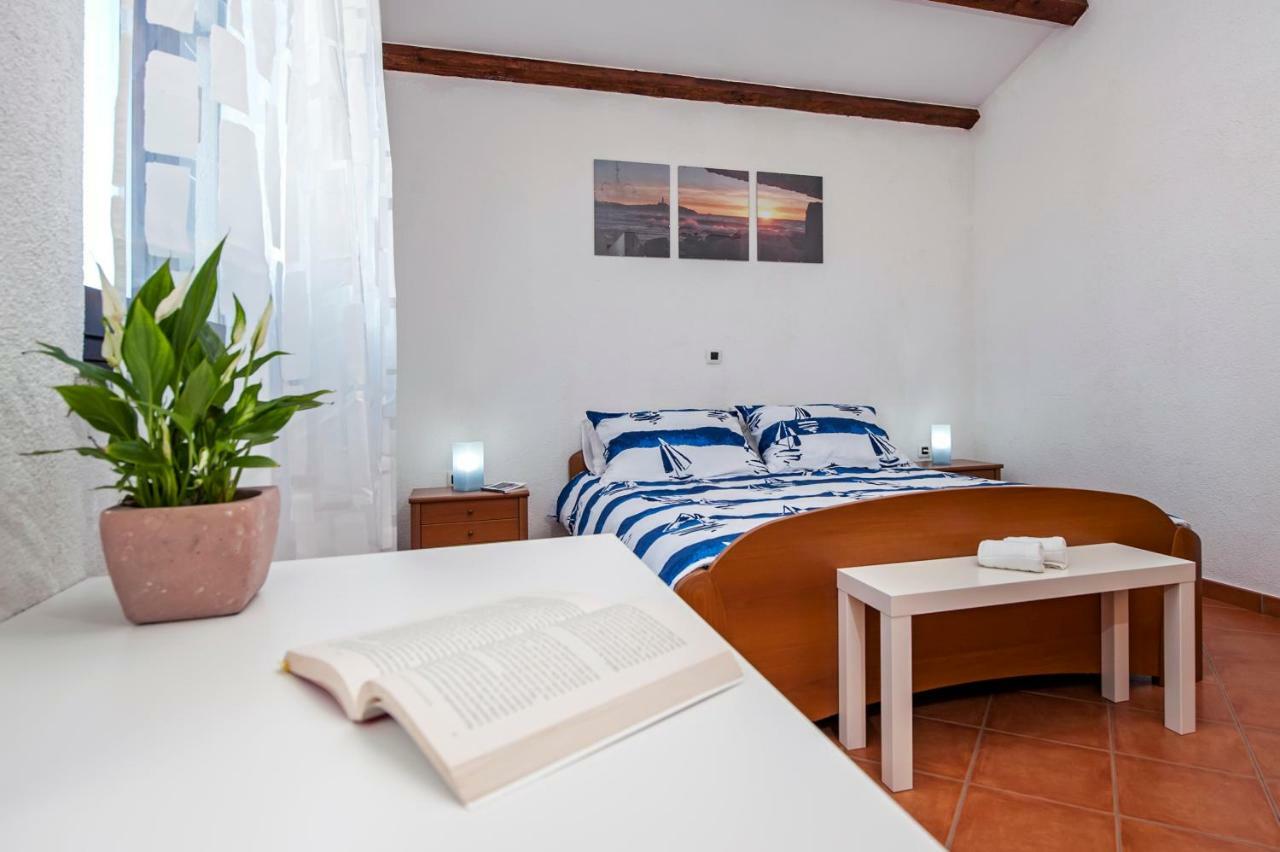 Apartment Bora Rovinj Eksteriør billede
